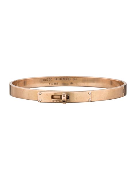 kelly's signature Hermes bracelet